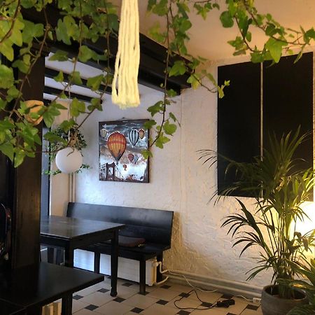 Hotel Cafe Rhoenperle باد نيوشتاد أن دير سال المظهر الخارجي الصورة